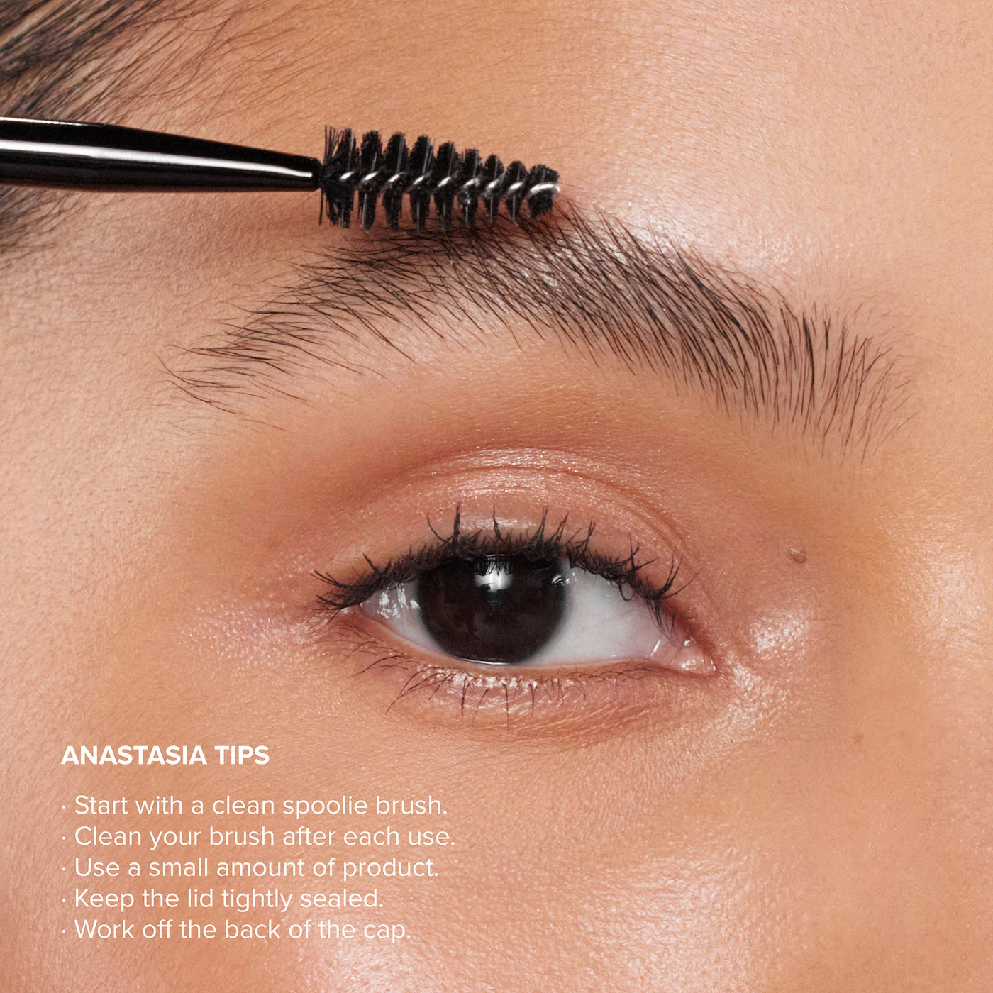 Anastasia Beverly Hills  Brow Freeze® Flexible-Hold Clear Lifting & Sculpting Wax With Brush 5