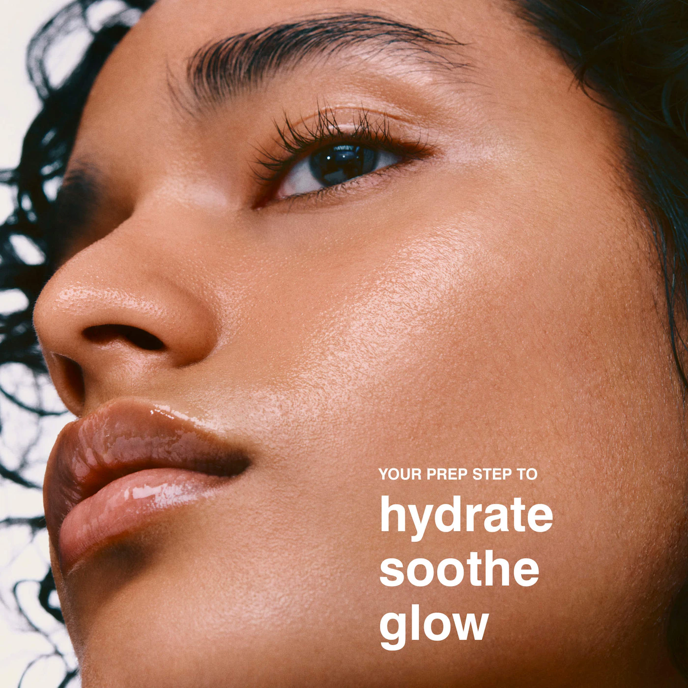 rhode  Glazing Milk Ceramide Facial Essence 3