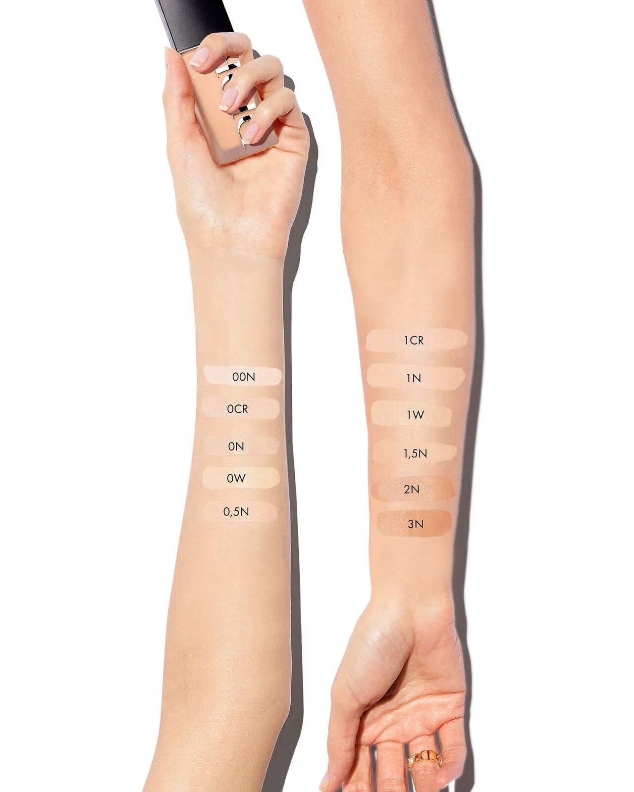 Dior Forever Skin Wear Blurring Natural Matte Foundation - 24h Ultra Wear 8